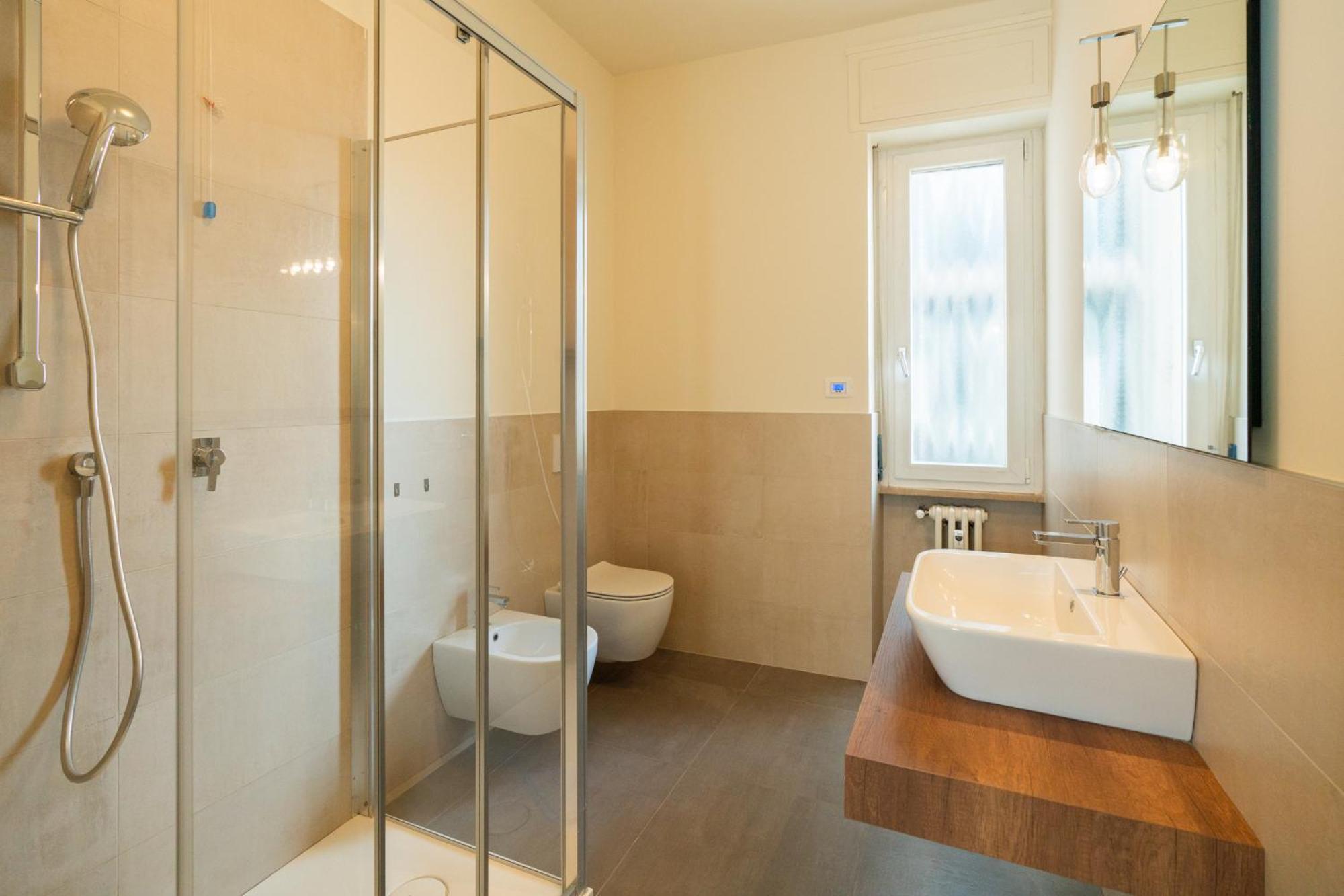 Domus Verona - Ampia Residenza Filippini A Pochi Passi Dall'Arena Bilik gambar