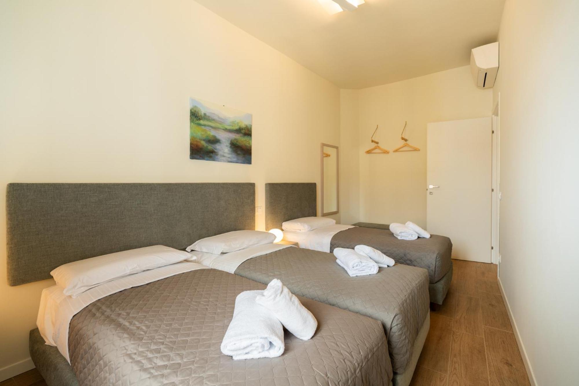 Domus Verona - Ampia Residenza Filippini A Pochi Passi Dall'Arena Bilik gambar